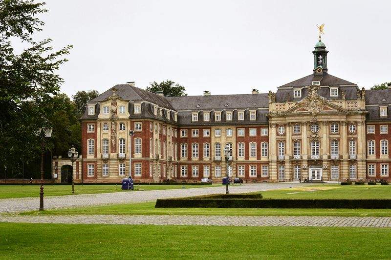 Académie Lumière Éducation 15